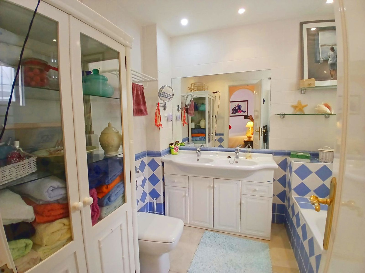 3 Bed Apartment for sale in Torrequebrada Costa Del Sol, Málaga, Spain