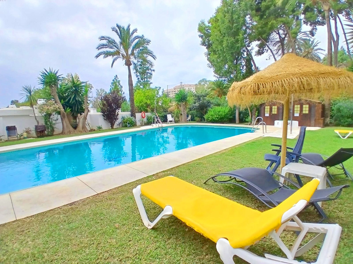 3 Bed Apartment for sale in Torrequebrada Costa Del Sol, Málaga, Spain