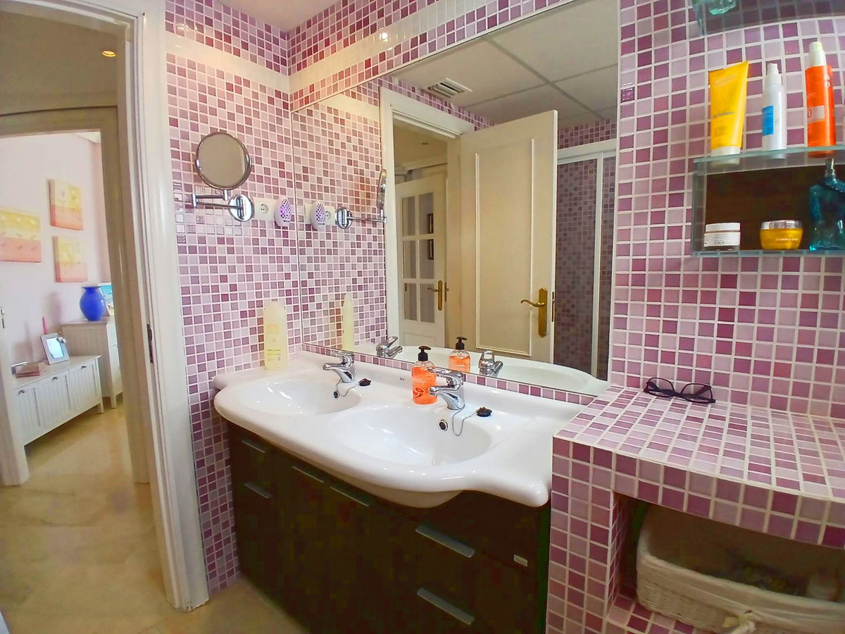 3 Bed Apartment for sale in Torrequebrada Costa Del Sol, Málaga, Spain