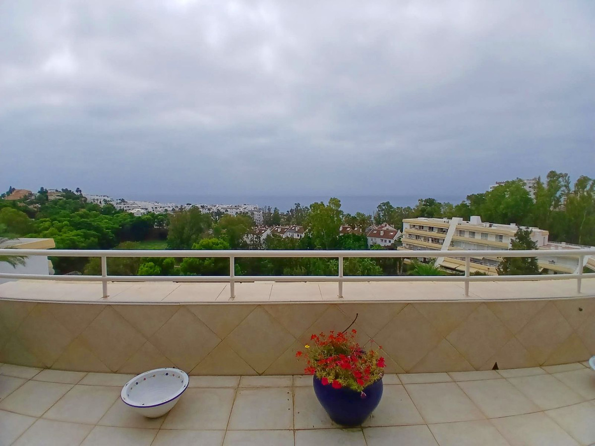3 Bed Apartment for sale in Torrequebrada Costa Del Sol, Málaga, Spain