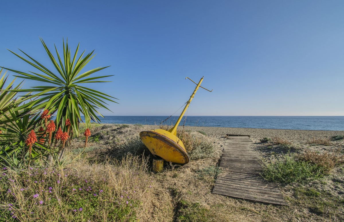 Se vende Apartamento en Planta Última de 3 dormitorios en Costa Del Sol, Málaga, España