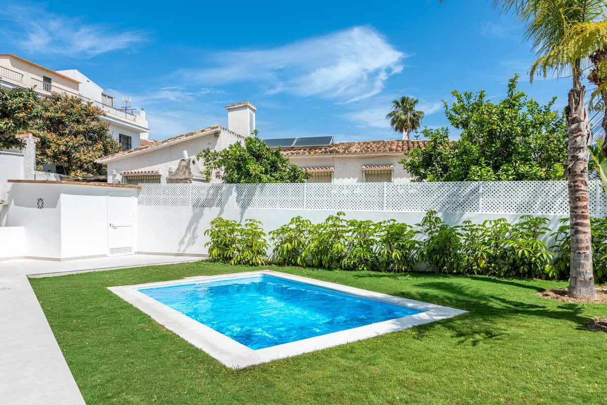 3 Bed Townhouse for sale in Los Boliches Costa Del Sol, Málaga, Spain