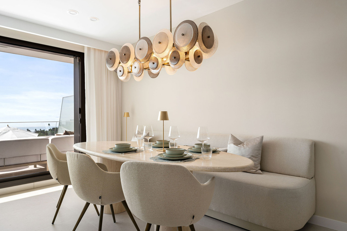 Se vende Apartamento Planta Media de 2 dormitorios en Costa Del Sol, Málaga, España