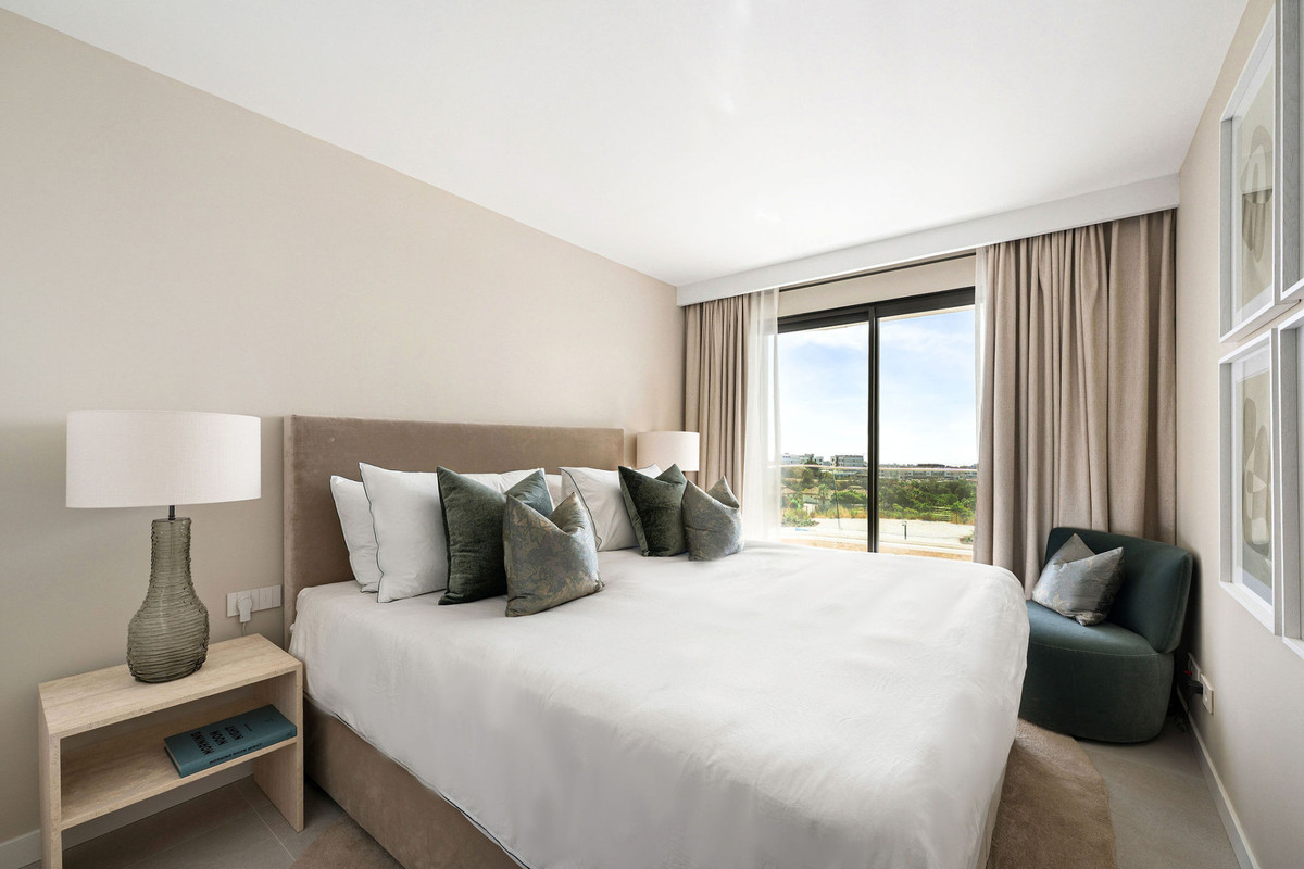 Se vende Apartamento Planta Media de 2 dormitorios en Costa Del Sol, Málaga, España