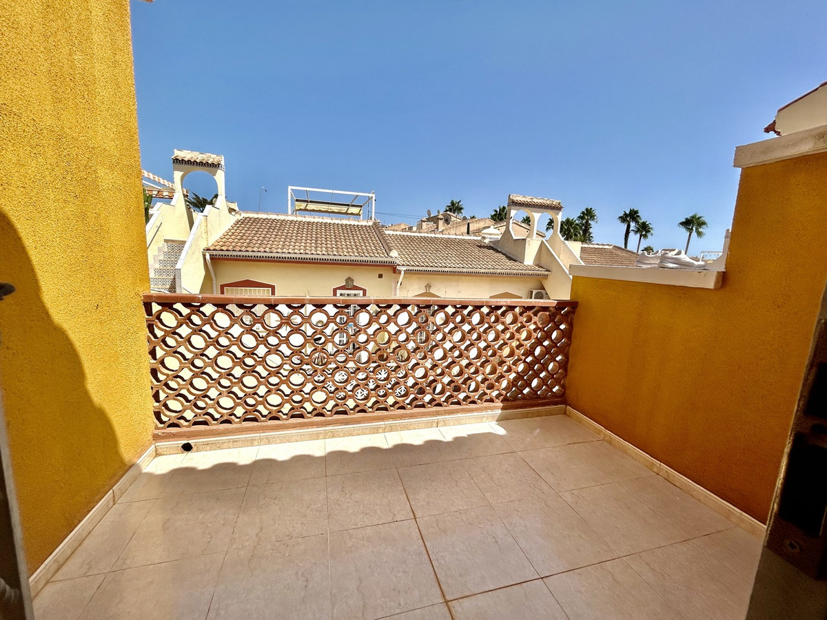 Se vende Adosada de 3 dormitorios en Costa Blanca, Alicante, España