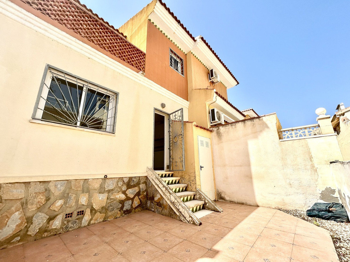 Se vende Adosada de 3 dormitorios en Costa Blanca, Alicante, España