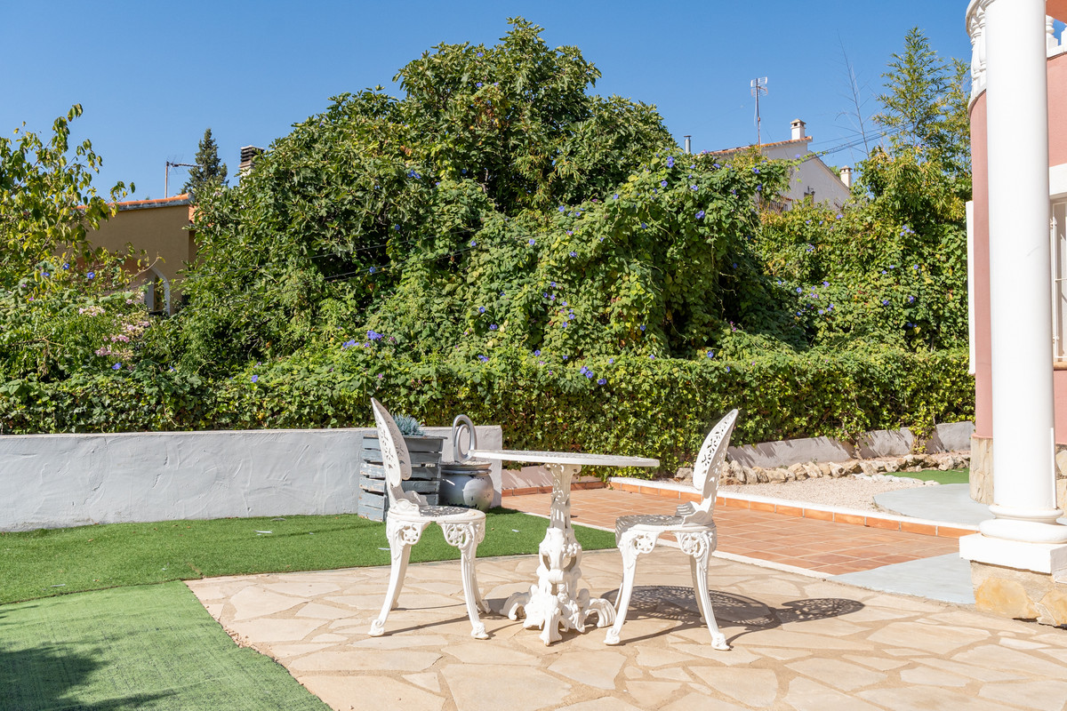3 Bed Townhouse for sale in Beniarbeig Costa Blanca, Alicante, Spain