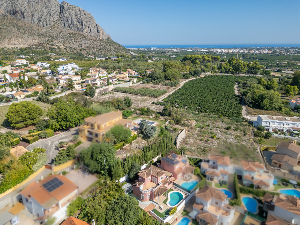 3 Bed Townhouse for sale in Beniarbeig Costa Blanca, Alicante, Spain
