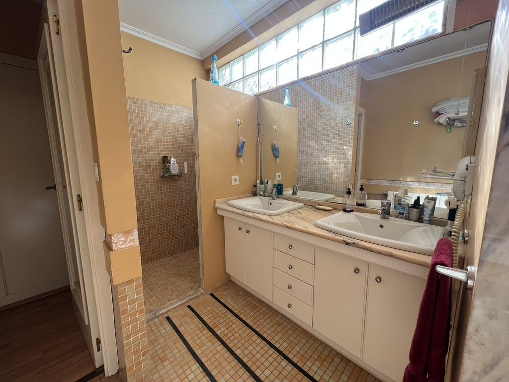 7 Bed Townhouse for sale in Denia Costa Blanca, Alicante, Spain