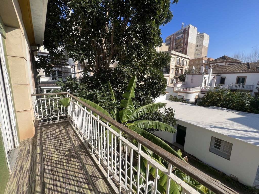 7 Bed Townhouse for sale in Denia Costa Blanca, Alicante, Spain