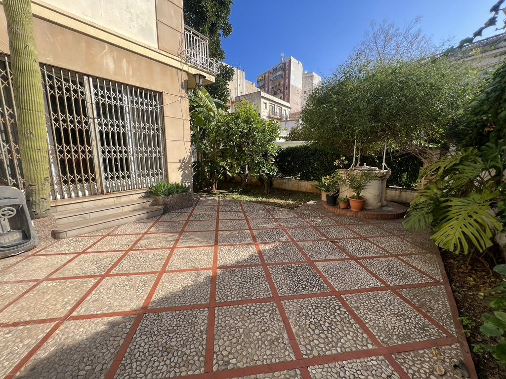 7 Bed Townhouse for sale in Denia Costa Blanca, Alicante, Spain