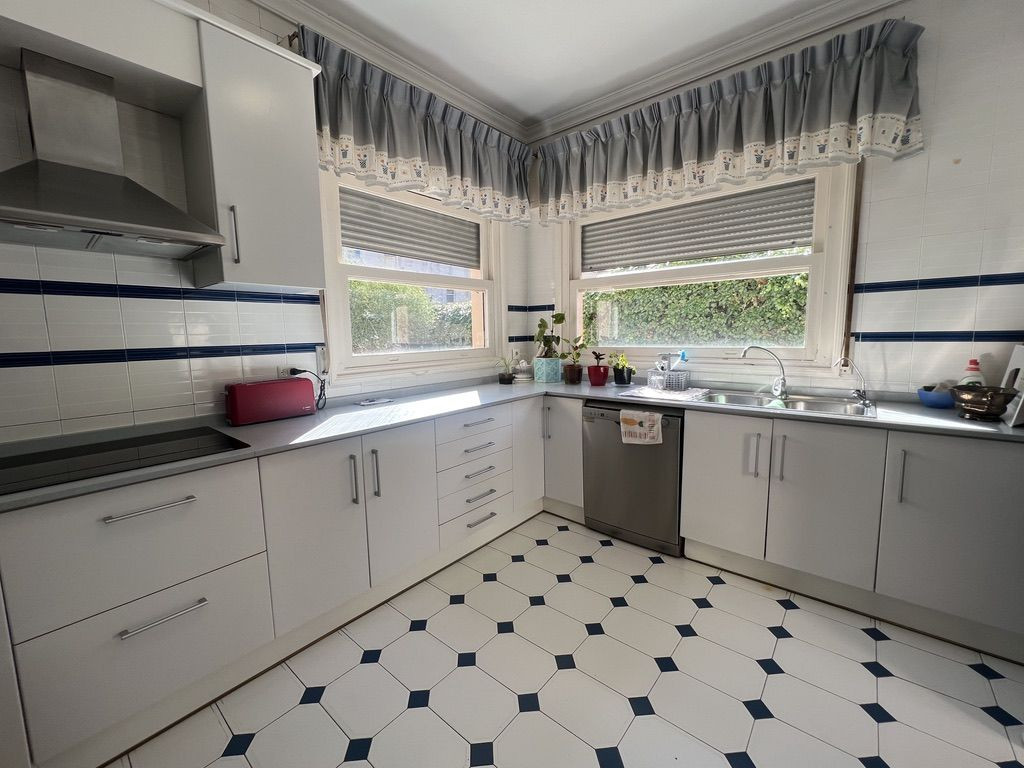 7 Bed Townhouse for sale in Denia Costa Blanca, Alicante, Spain