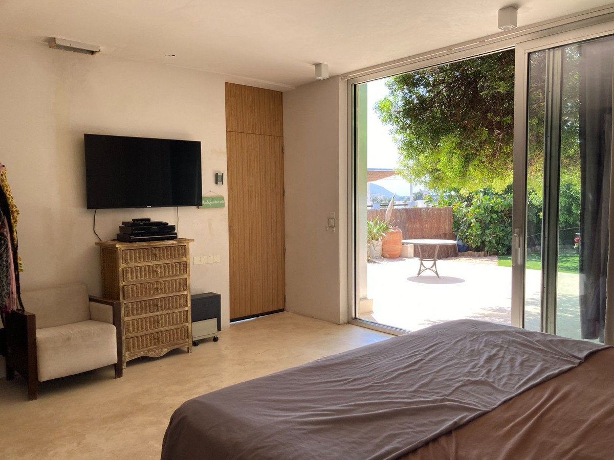 2 Bed Townhouse for sale in Denia Costa Blanca, Alicante, Spain