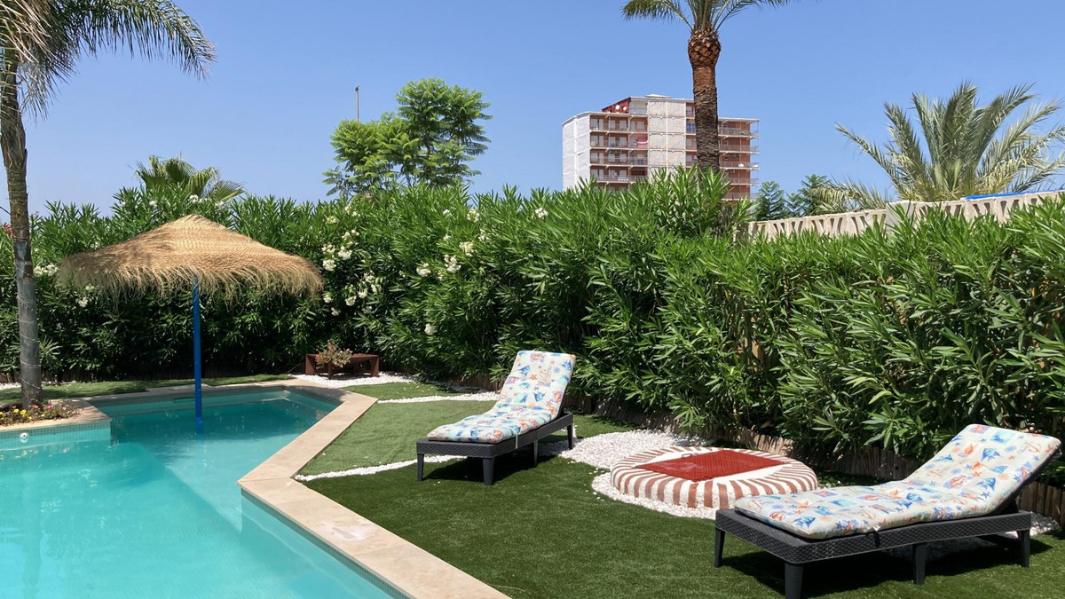 2 Bed Townhouse for sale in Denia Costa Blanca, Alicante, Spain
