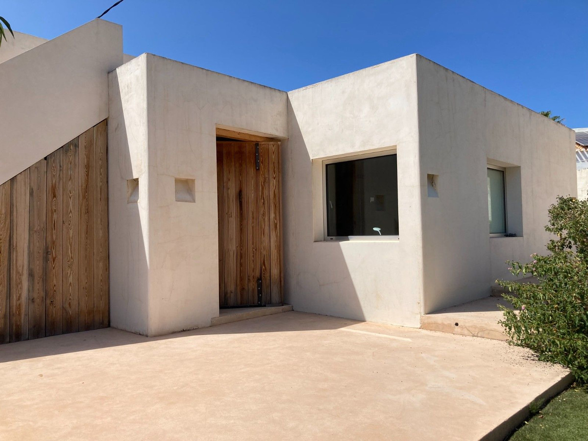 2 Bed Townhouse for sale in Denia Costa Blanca, Alicante, Spain