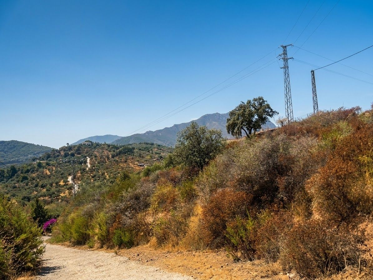 Plots for sale in Monda Costa Del Sol, Málaga, Spain