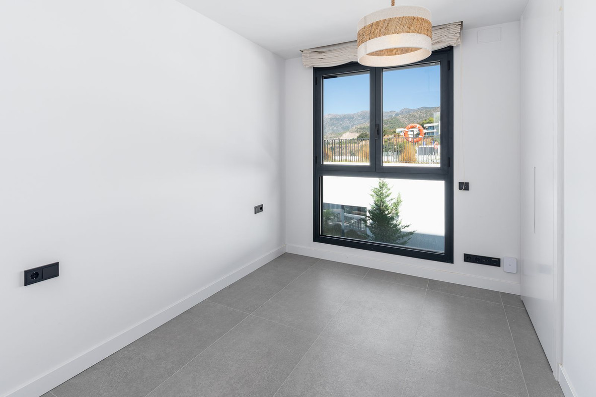 3 Bed Apartment for sale in Marbella Costa Del Sol, Málaga, Spain