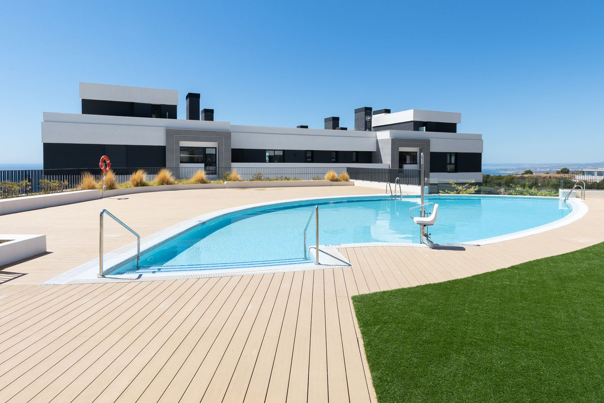 3 Bed Apartment for sale in Marbella Costa Del Sol, Málaga, Spain