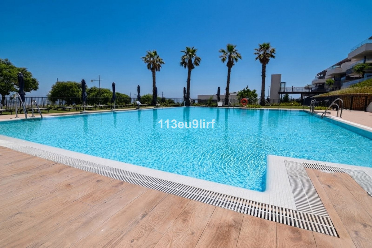 Se vende Apartamento Planta Baja de 3 dormitorios en Costa Del Sol, Málaga, España