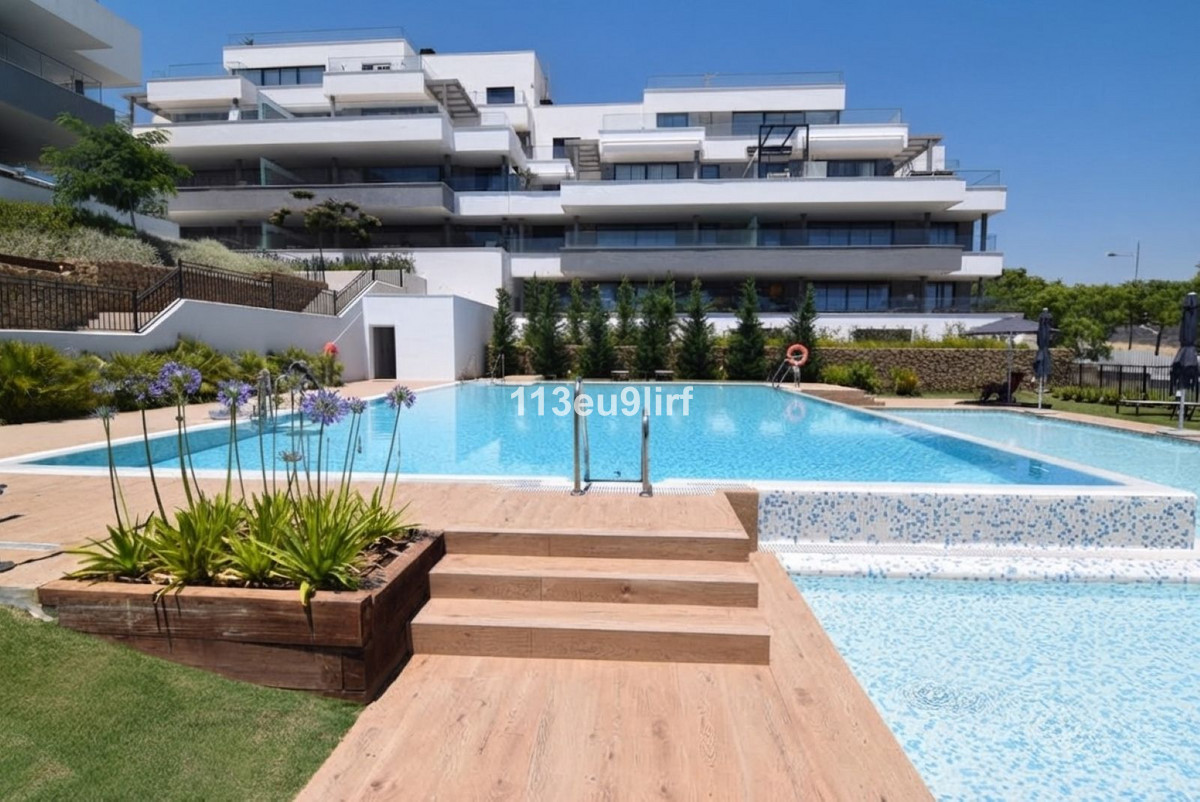 Se vende Apartamento Planta Baja de 3 dormitorios en Costa Del Sol, Málaga, España