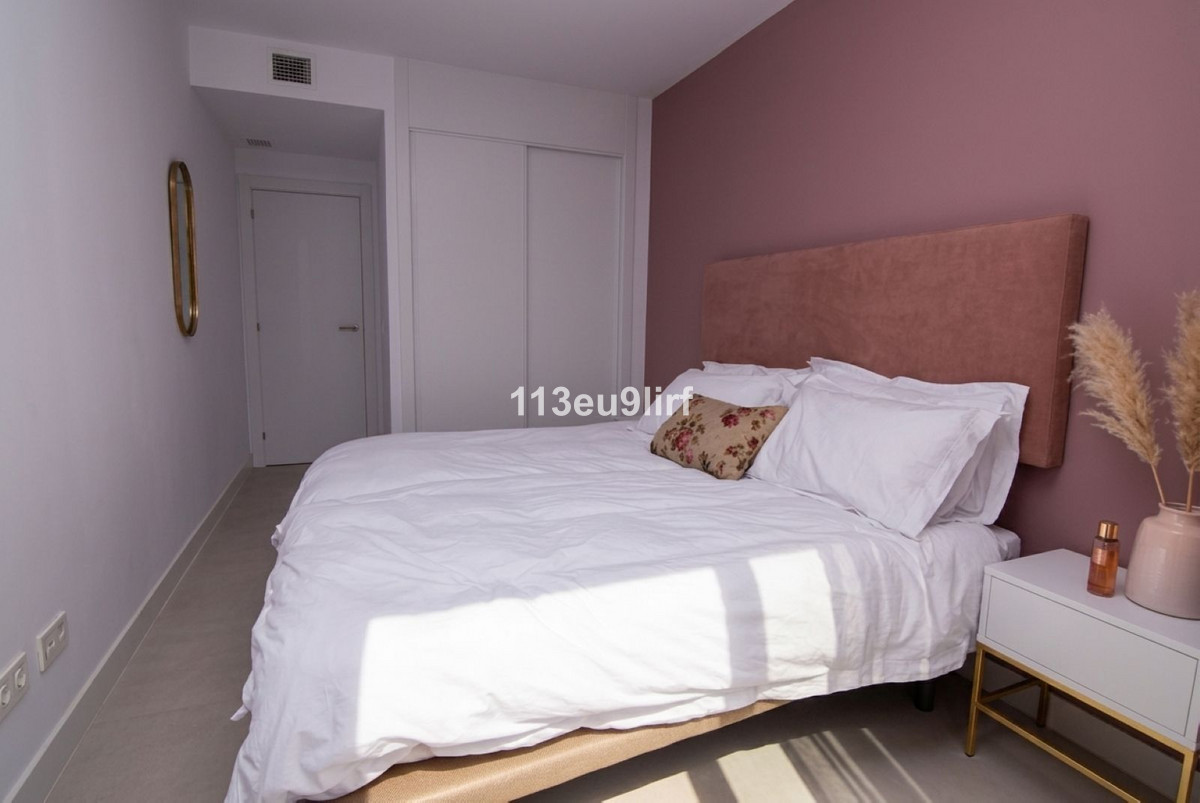 Se vende Apartamento Planta Baja de 3 dormitorios en Costa Del Sol, Málaga, España