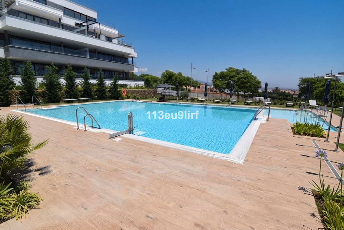Se vende Apartamento Planta Baja de 3 dormitorios en Costa Del Sol, Málaga, España