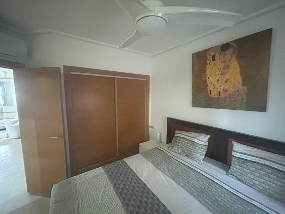Se vende Apartamento Planta Media de 2 dormitorios en Costa Calida, Murcia, España