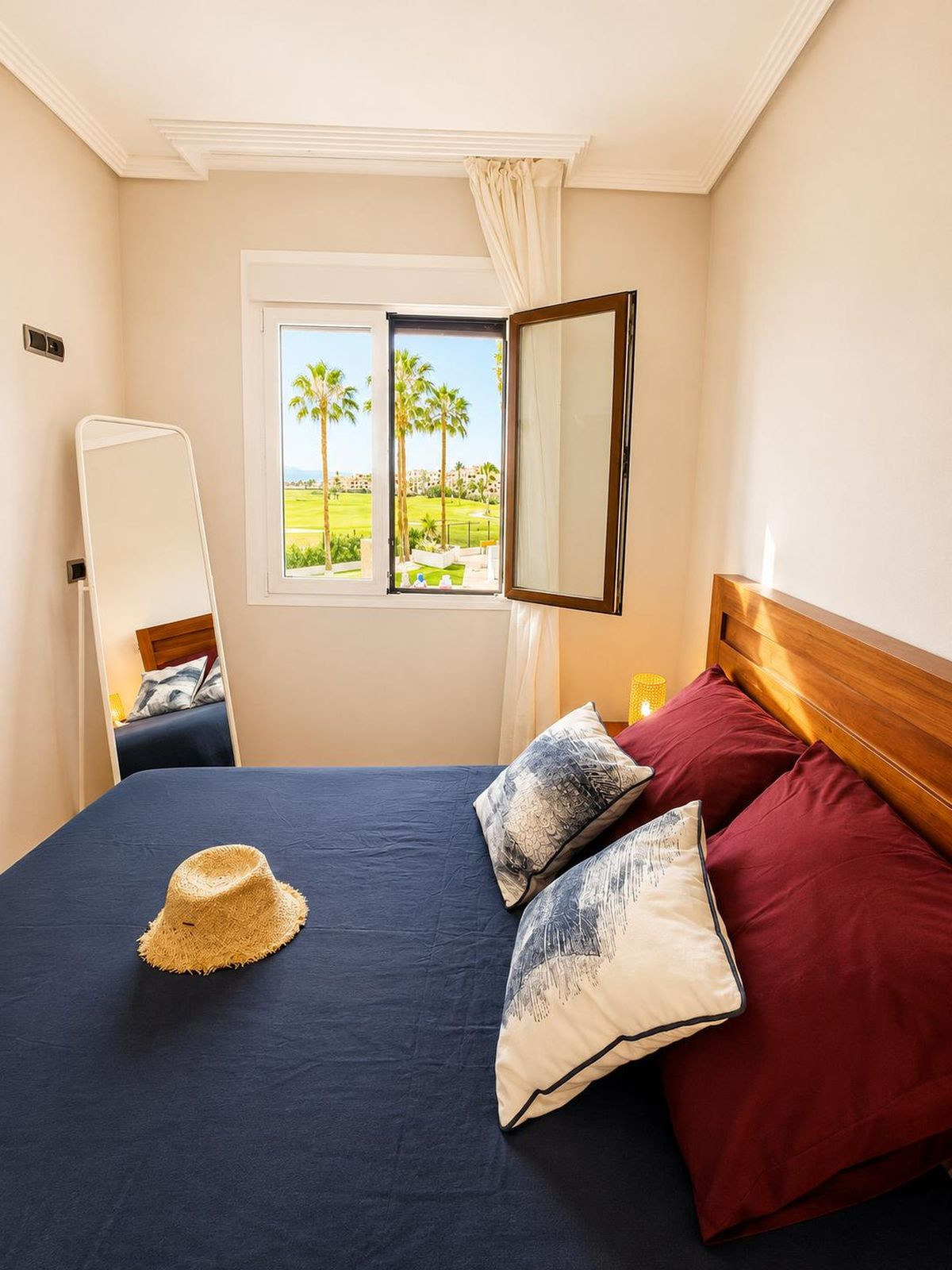Se vende Apartamento Planta Media de 2 dormitorios en Costa Calida, Murcia, España