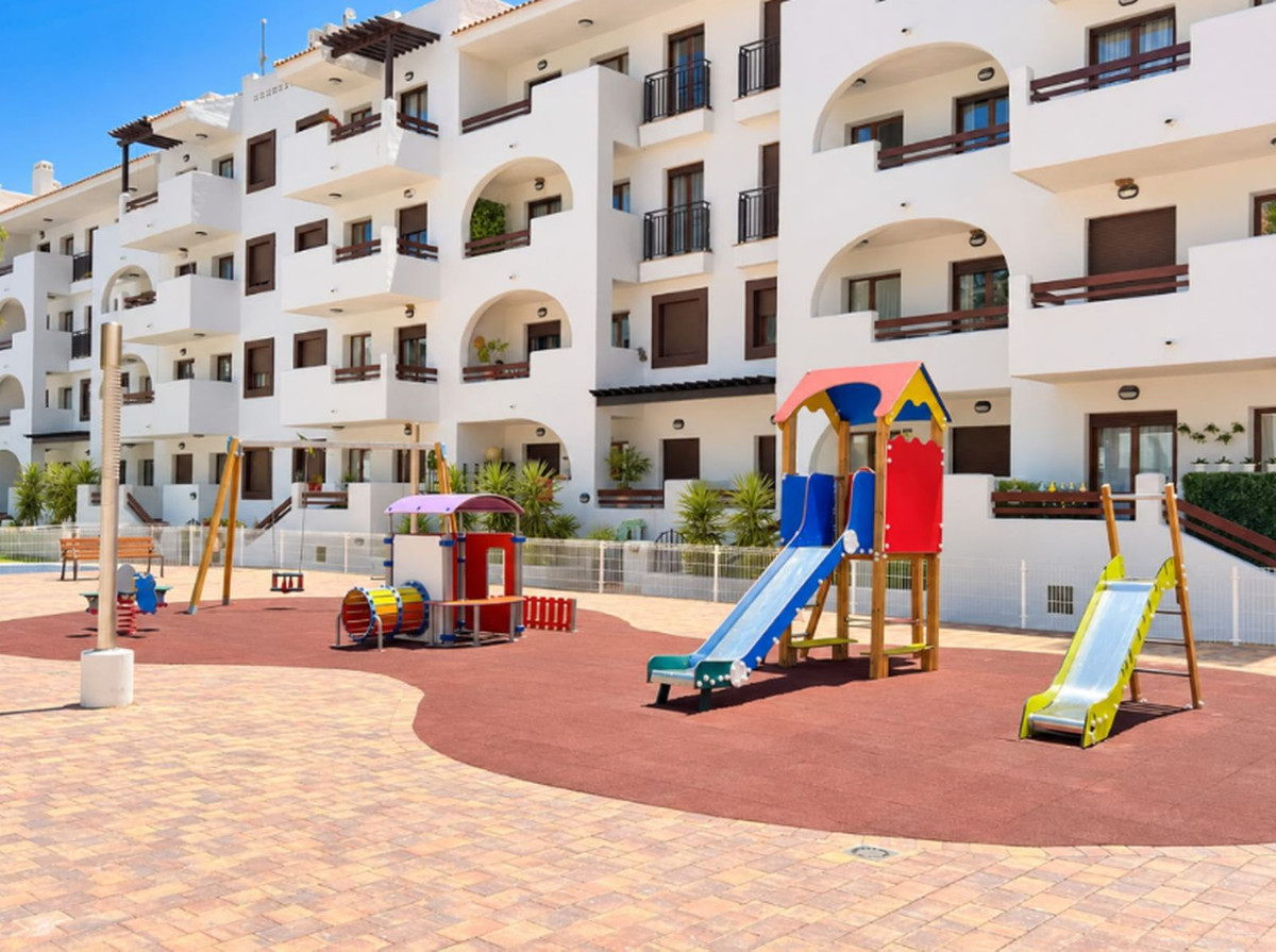 Se vende Apartamento Planta Media de 2 dormitorios en Costa Calida, Murcia, España