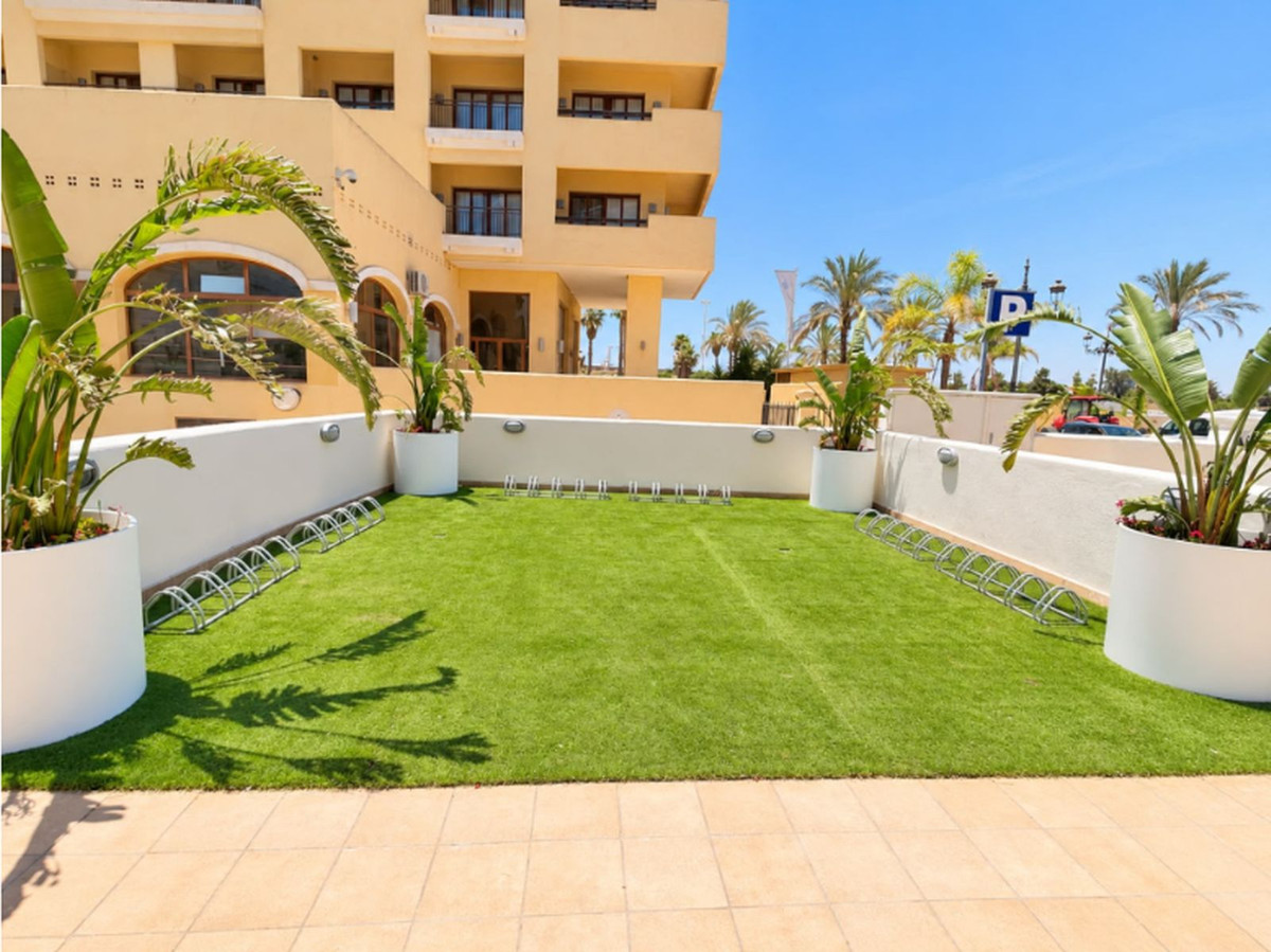 Se vende Apartamento Planta Media de 2 dormitorios en Costa Calida, Murcia, España