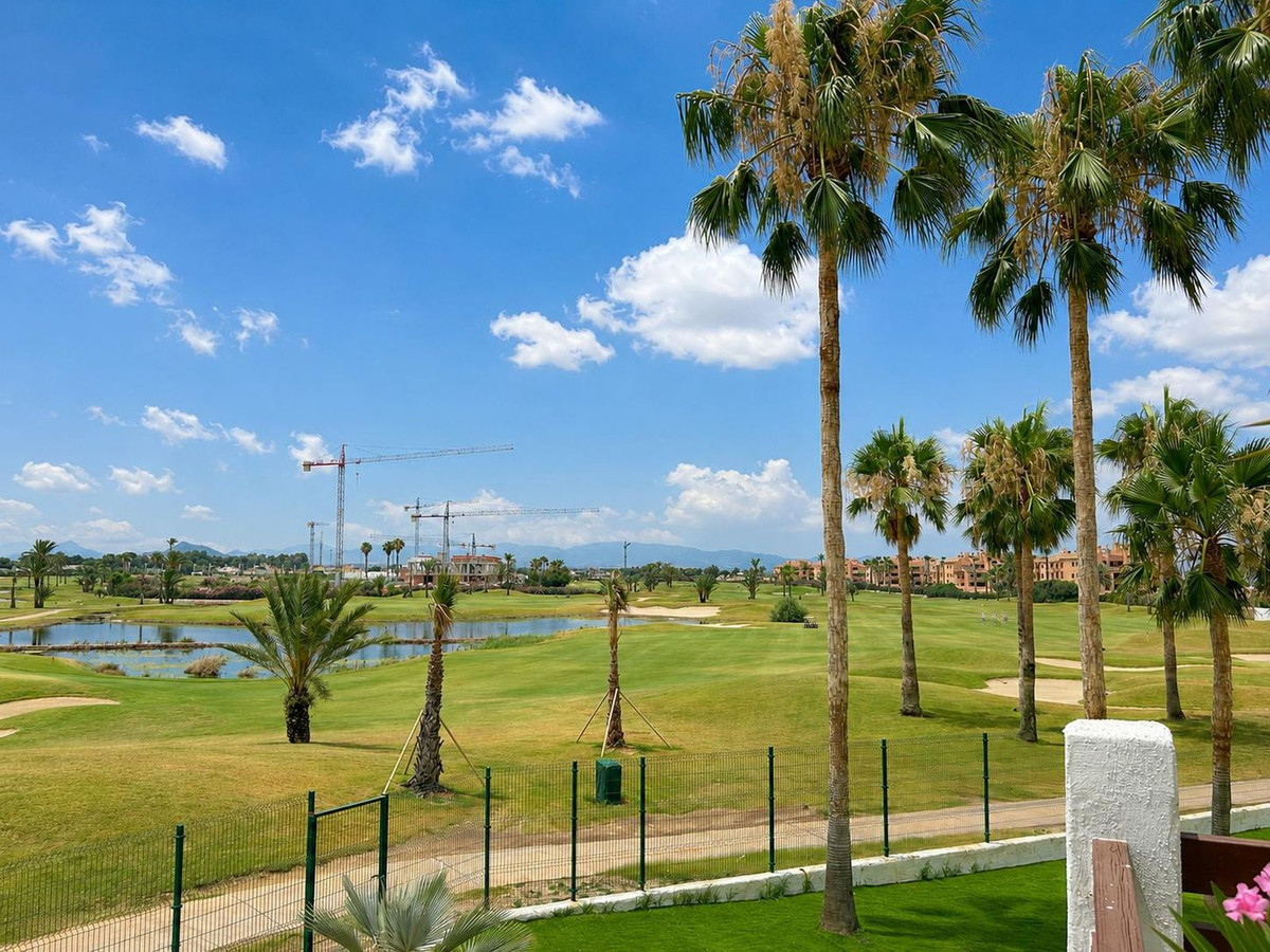Se vende Apartamento Planta Media de 2 dormitorios en Costa Calida, Murcia, España