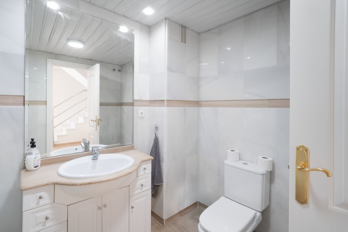 Se vende Ático de 3 dormitorios en Costa Del Sol, Málaga, España