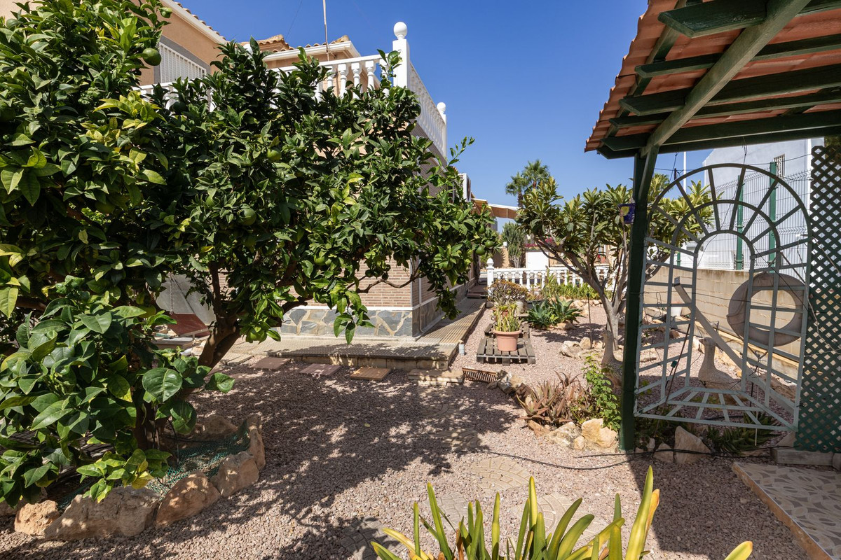 4 Bed Townhouse for sale in La Regia Costa Blanca, Alicante, Spain