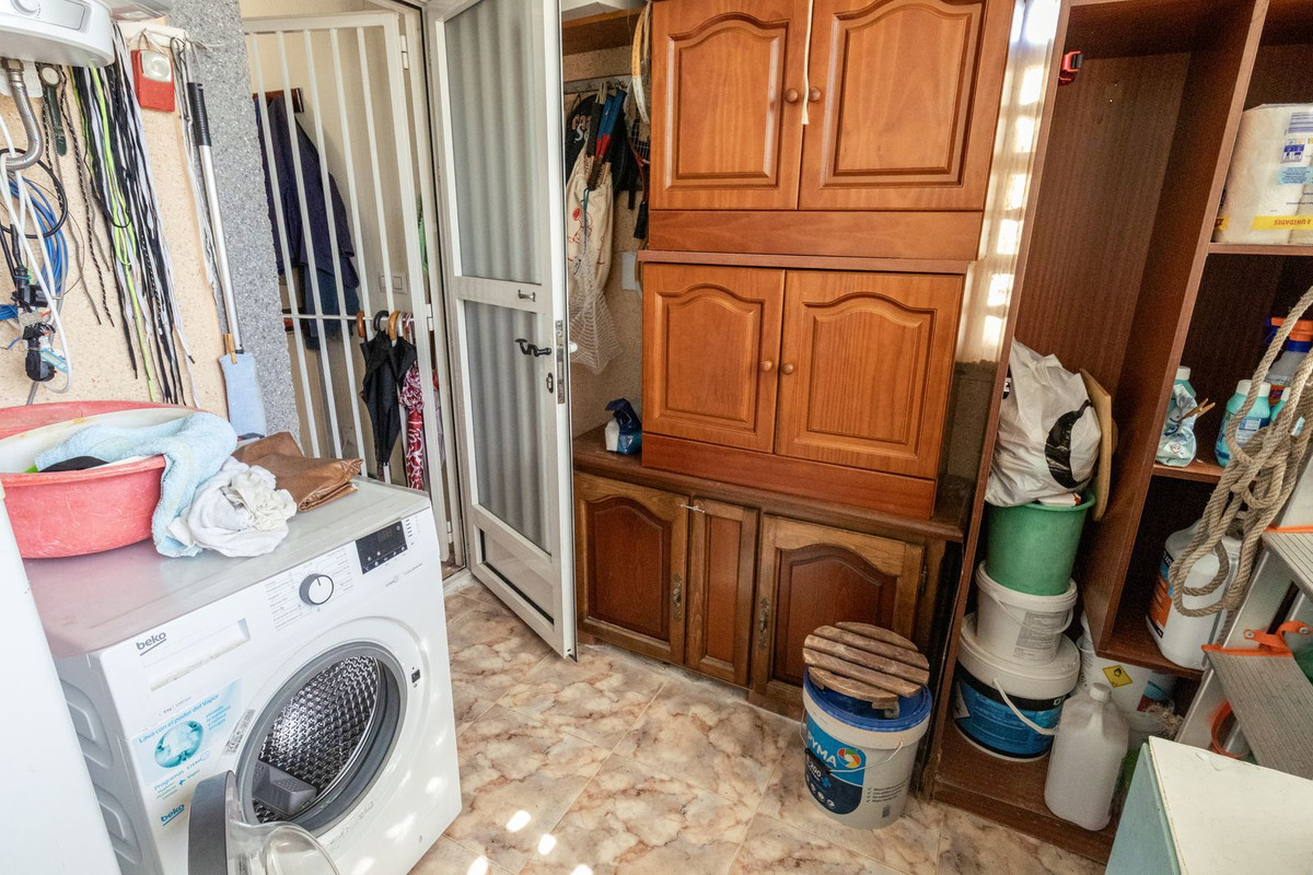 4 Bed Townhouse for sale in La Regia Costa Blanca, Alicante, Spain