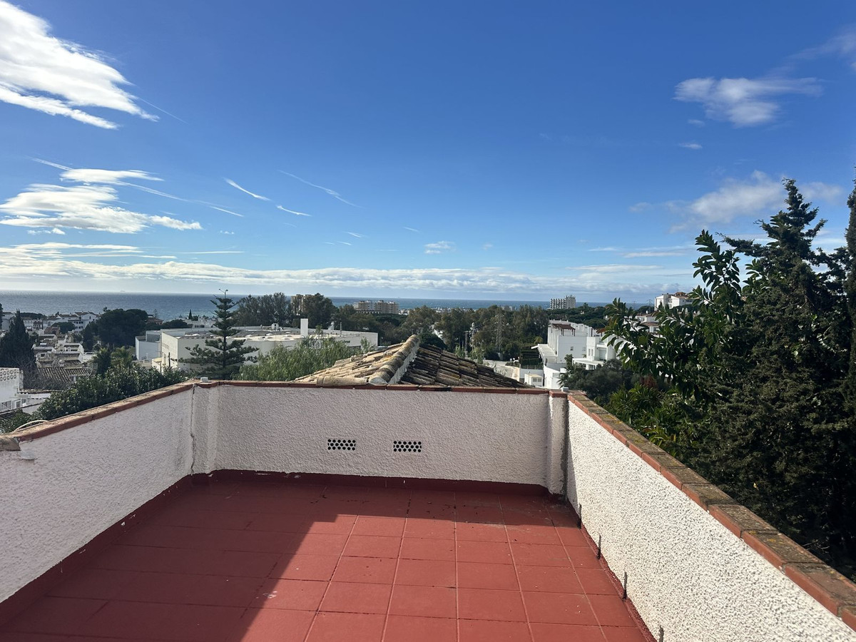 3 Bed Townhouse for sale in Calahonda Costa Del Sol, Málaga, Spain