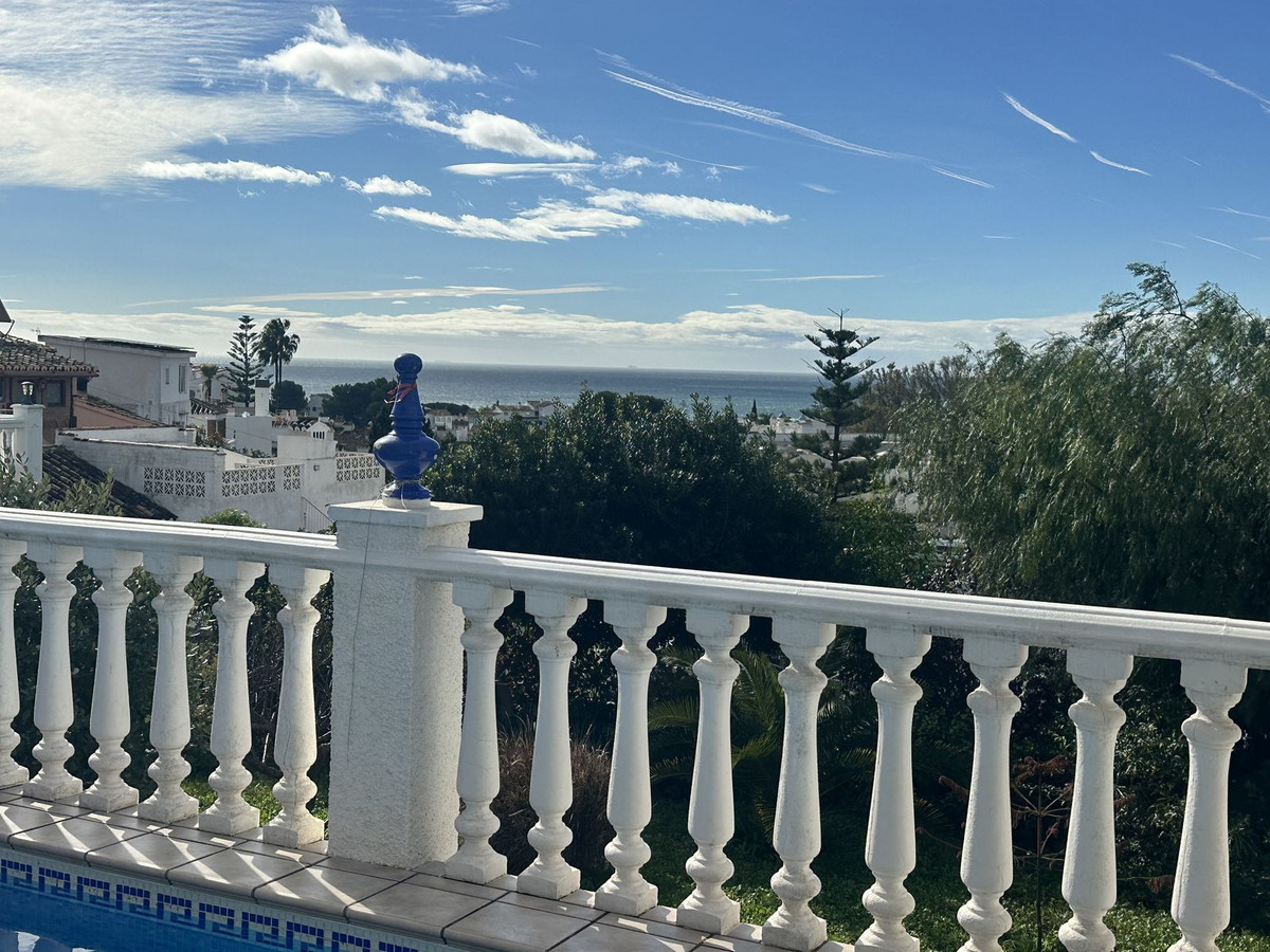 3 Bed Townhouse for sale in Calahonda Costa Del Sol, Málaga, Spain