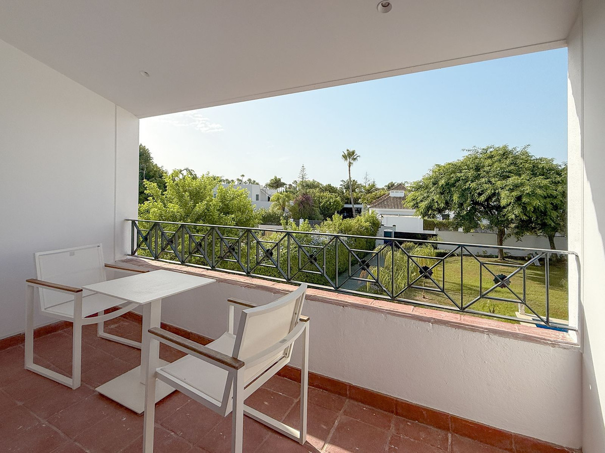 Se vende Villa - Chalet de 4 dormitorios en Costa Del Sol, Málaga, España