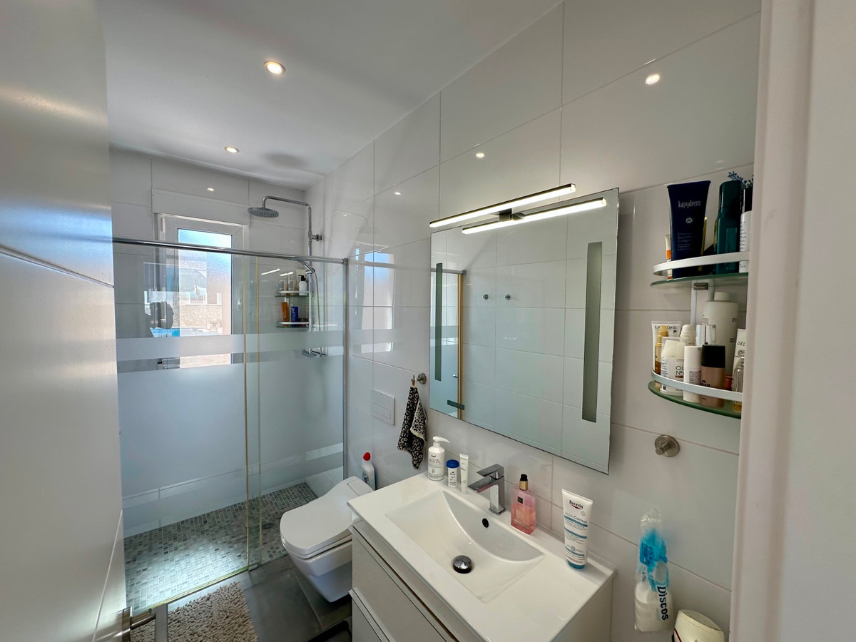 6 Bed Townhouse for sale in Ciudad Quesada Costa Blanca, Alicante, Spain
