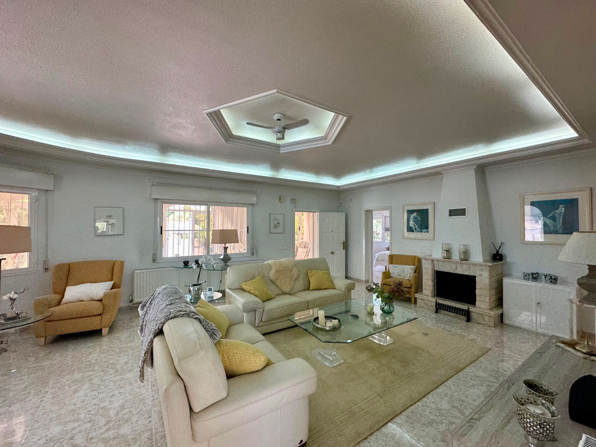6 Bed Townhouse for sale in Ciudad Quesada Costa Blanca, Alicante, Spain