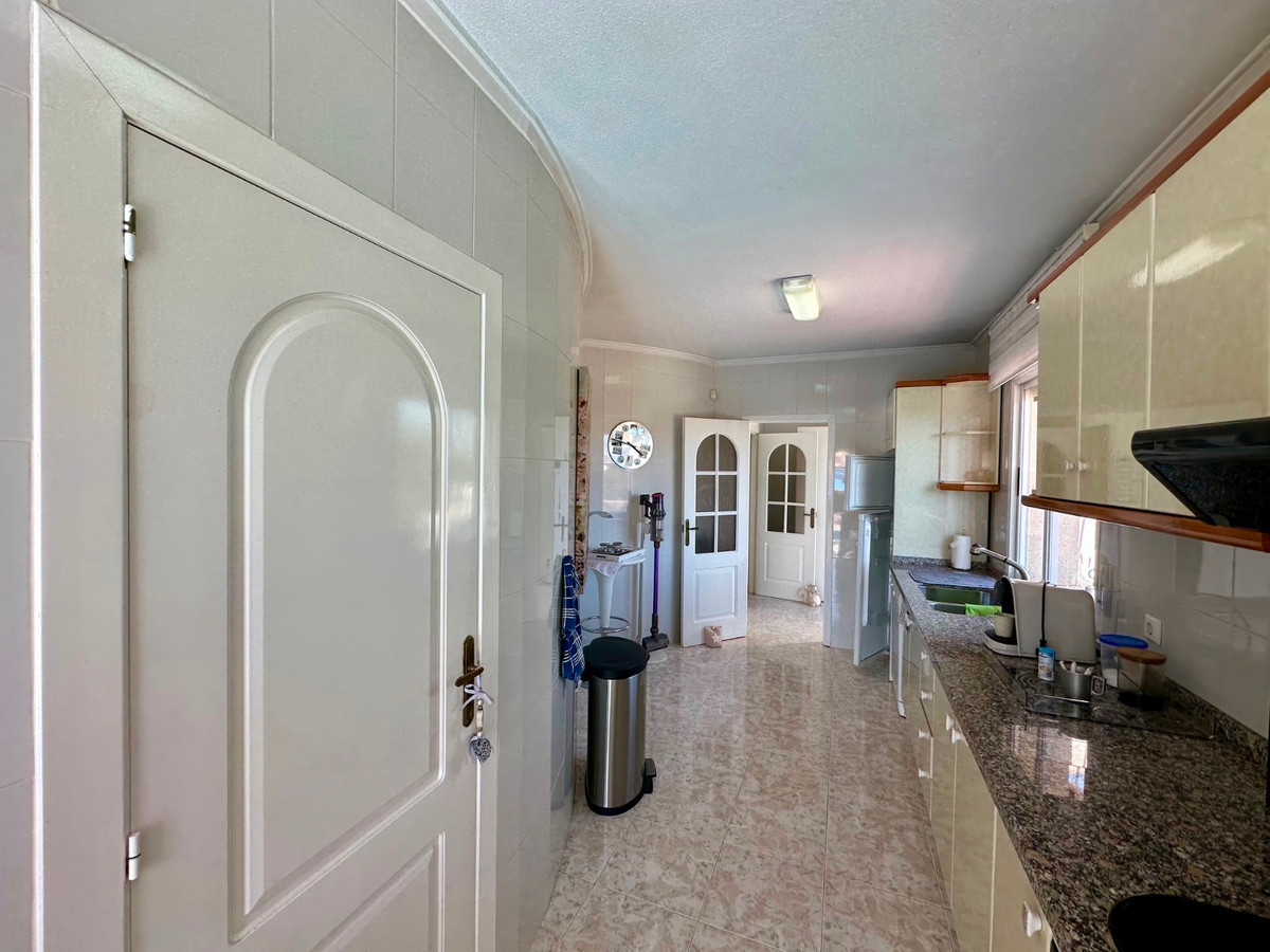 6 Bed Townhouse for sale in Ciudad Quesada Costa Blanca, Alicante, Spain