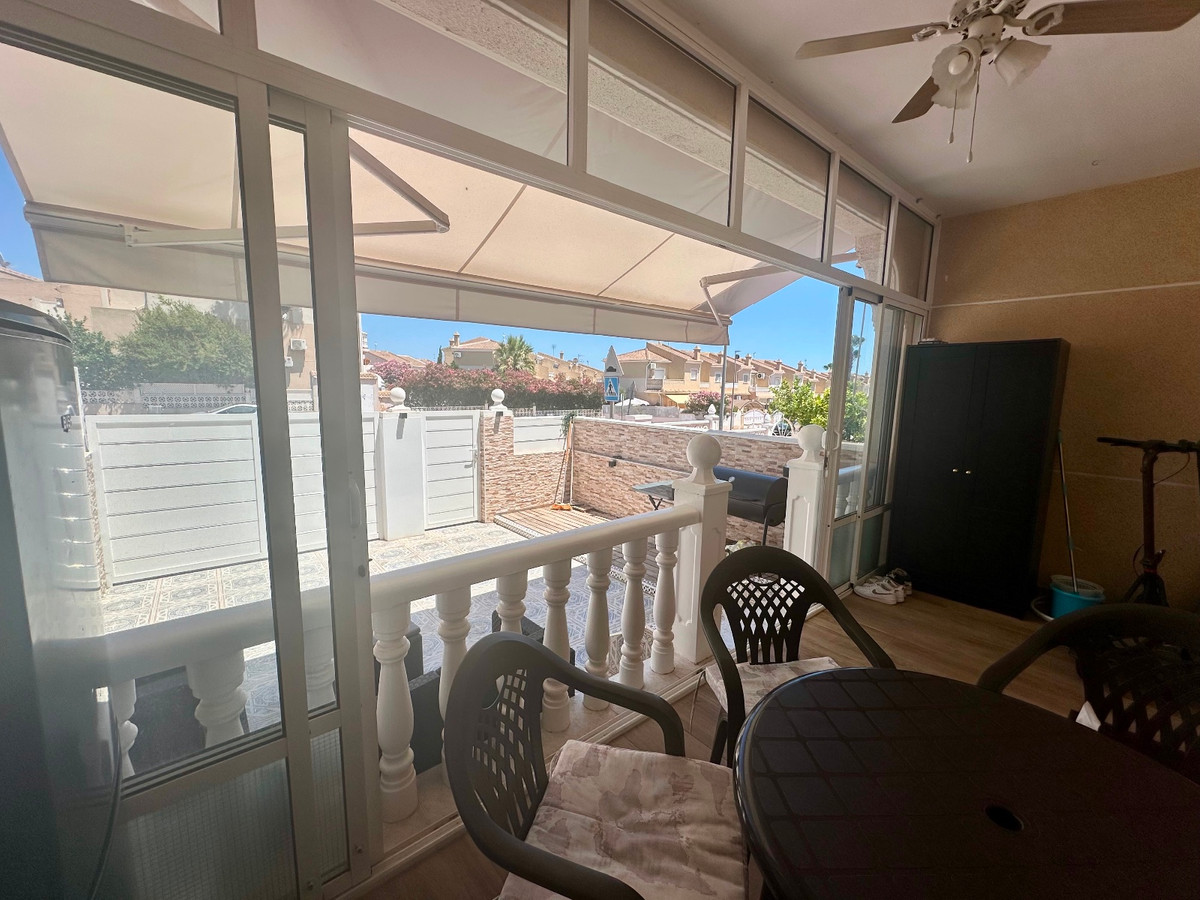 2 Bed Townhouse for sale in Dona Pepa Costa Blanca, Alicante, Spain