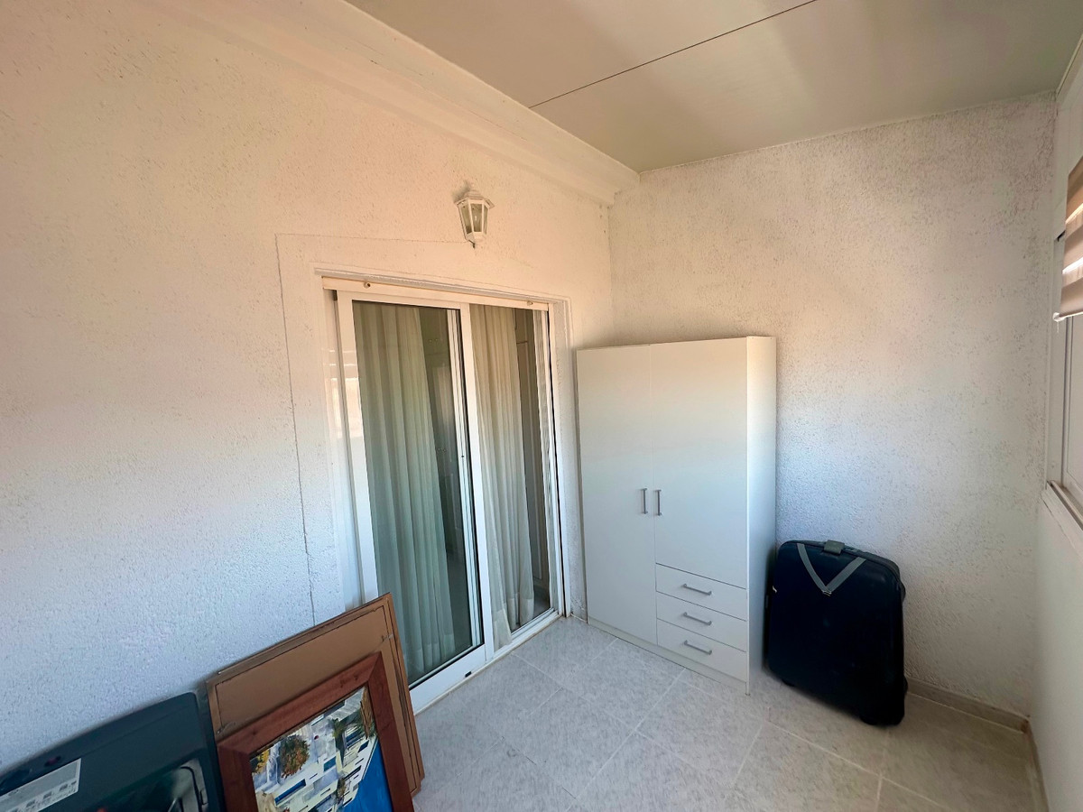 2 Bed Townhouse for sale in Dona Pepa Costa Blanca, Alicante, Spain