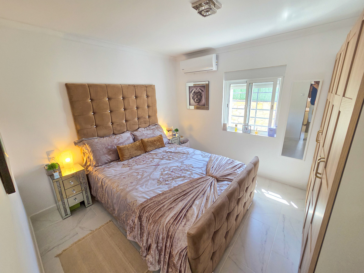 3 Bed Townhouse for sale in Crevillent Costa Blanca, Alicante, Spain