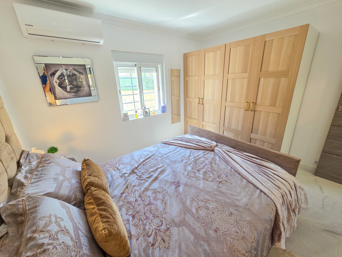 3 Bed Townhouse for sale in Crevillent Costa Blanca, Alicante, Spain