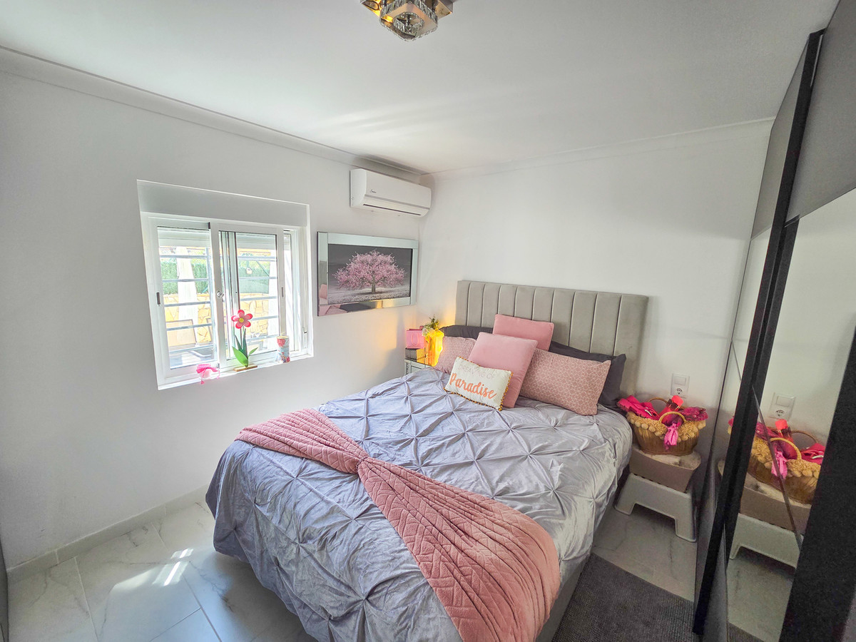 3 Bed Townhouse for sale in Crevillent Costa Blanca, Alicante, Spain