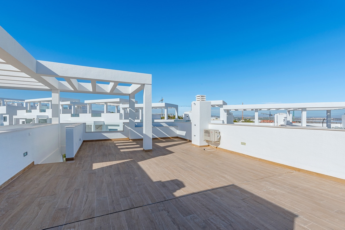 Se vende Ático de 2 dormitorios en Costa Blanca, Alicante, España