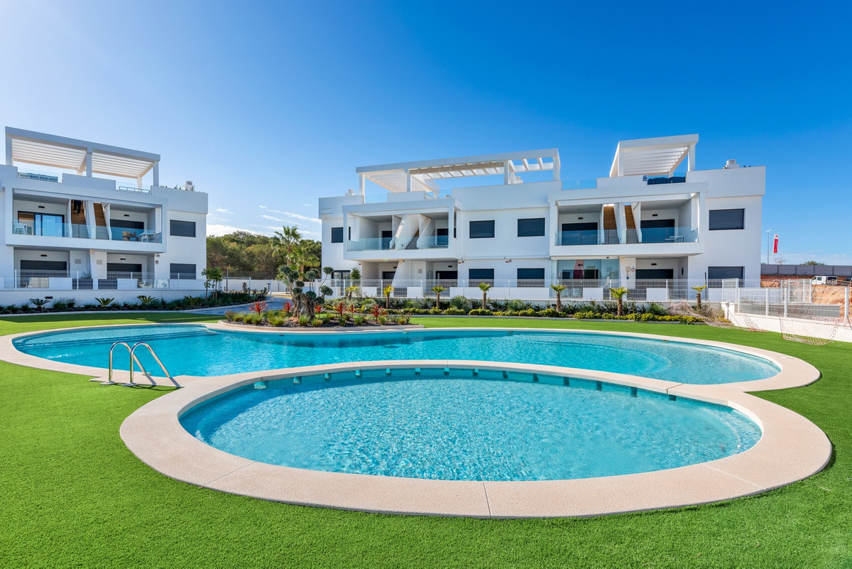 Se vende Ático de 2 dormitorios en Costa Blanca, Alicante, España