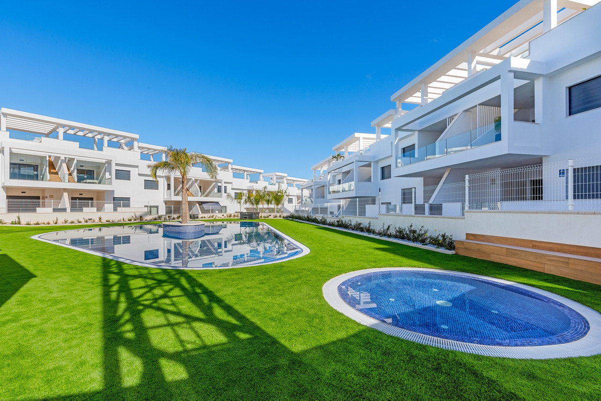 Se vende Ático de 2 dormitorios en Costa Blanca, Alicante, España