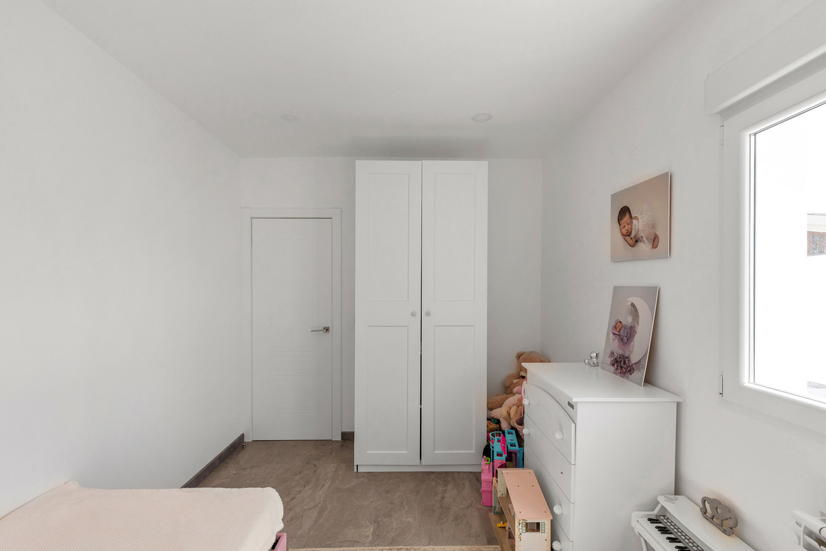 5 Bed Townhouse for sale in Los Balcones Costa Blanca, Alicante, Spain