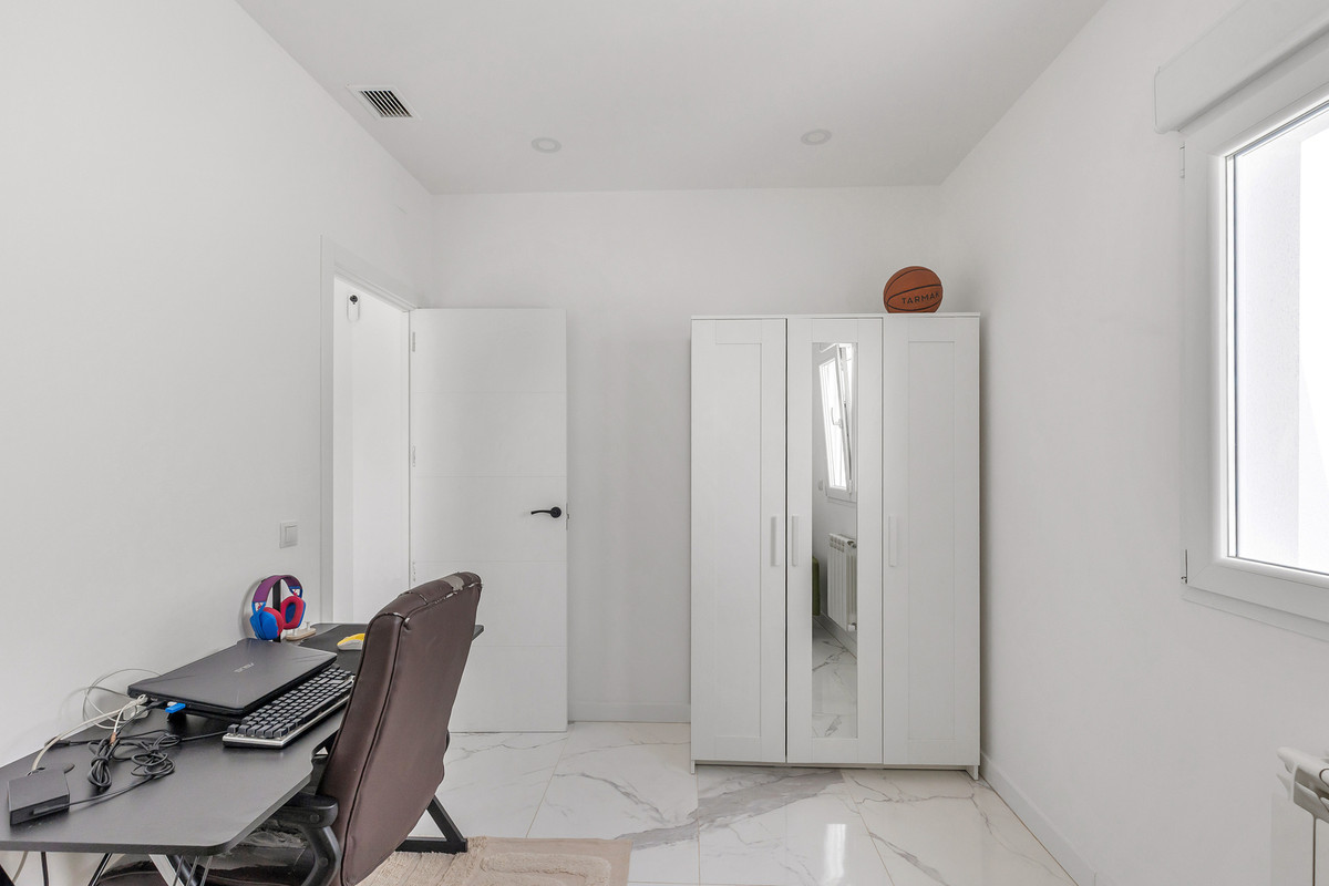 5 Bed Townhouse for sale in Los Balcones Costa Blanca, Alicante, Spain